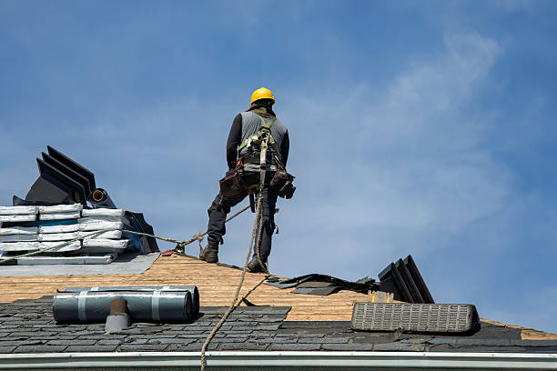 Professional Roofing technician working in Victoria, IL